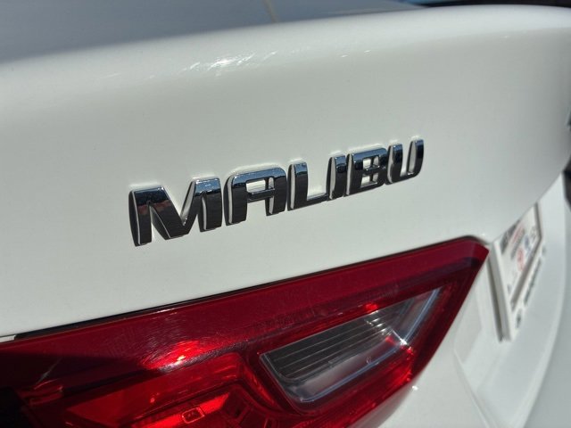 Used 2025 Chevrolet Malibu LT image 9