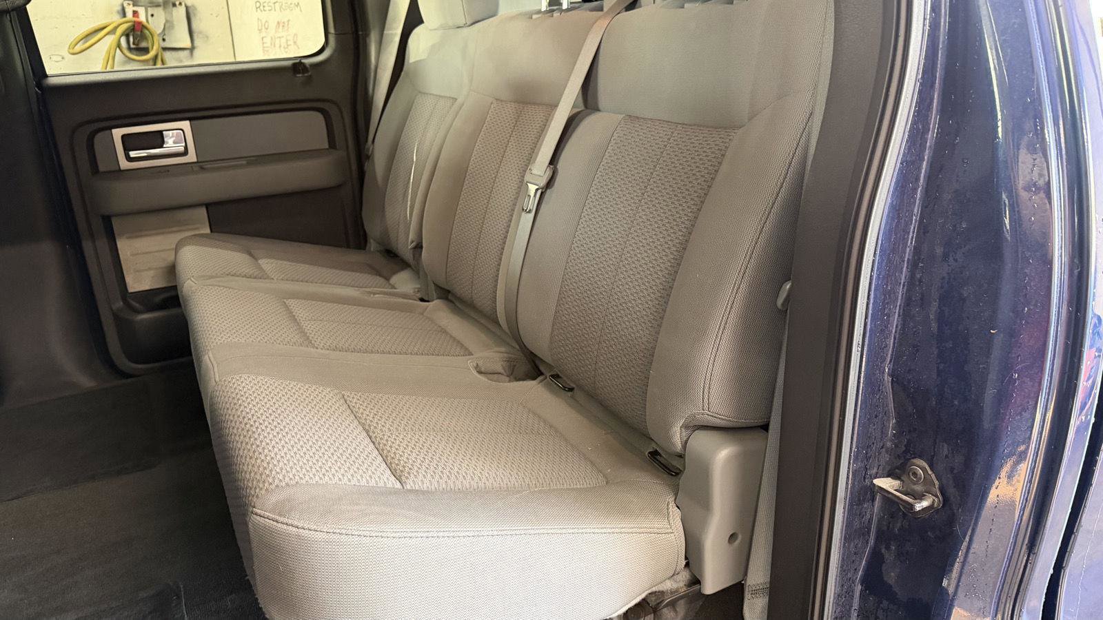 Used 2011 Ford F150 XLT w/ XLT Chrome Pkg image 15