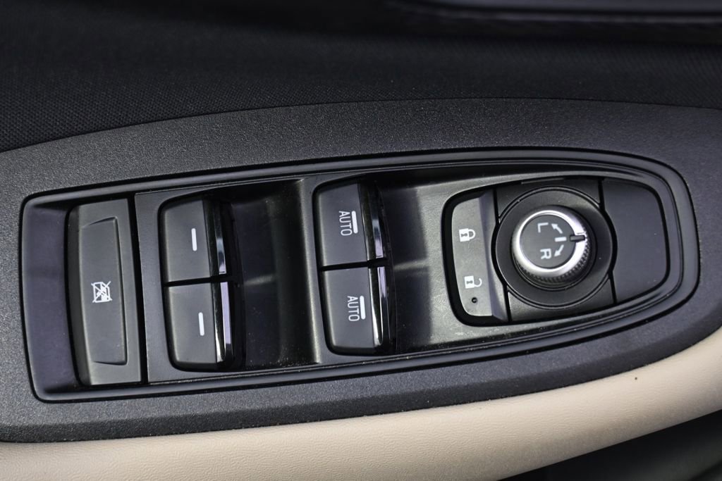 Used 2020 Subaru Outback Premium AWD/4WD image 23