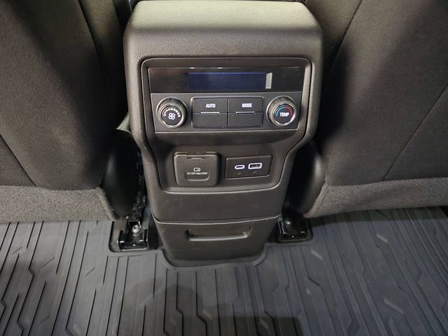 Used 2022 GMC Acadia AT4 w/ Trailering Package AWD/4WD image 32