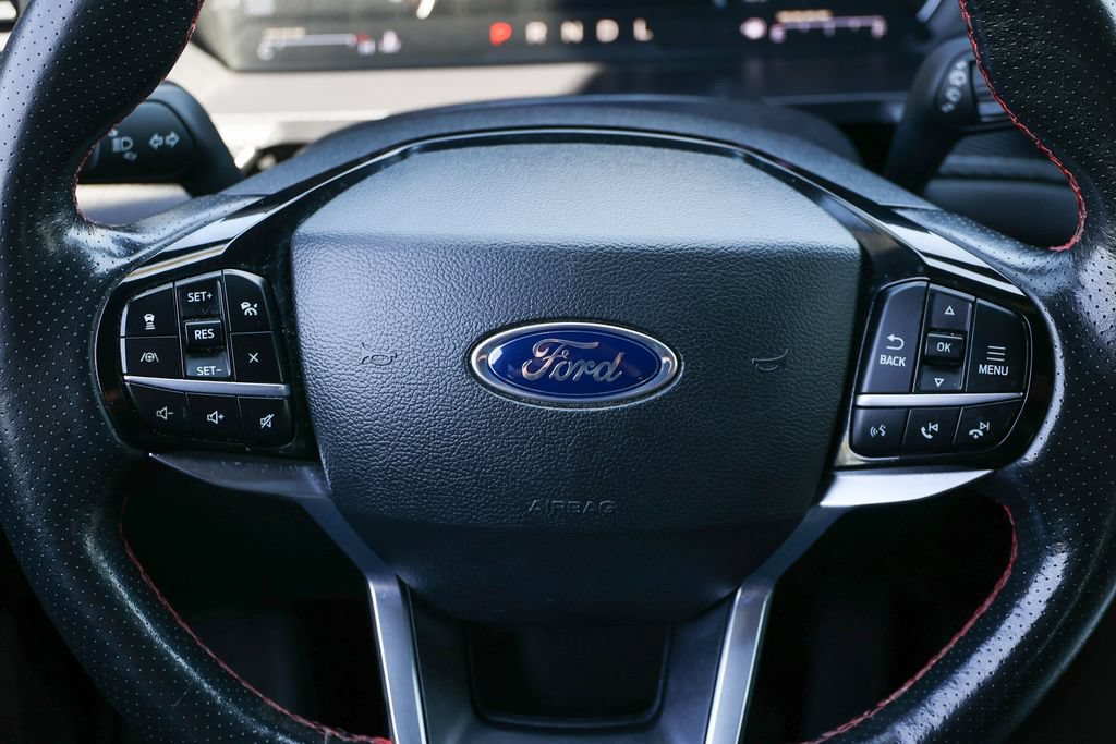 Used 2022 Ford Explorer ST-Line w/ Class IV Trailer Tow Package AWD/4WD image 10