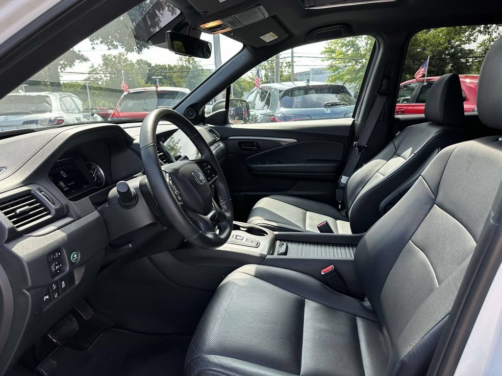Certified 2023 Honda Passport EX-L image 13