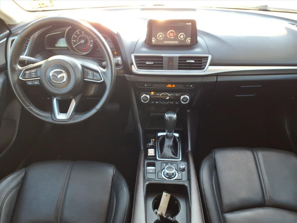 Used 2018 MAZDA MAZDA3 Touring image 14