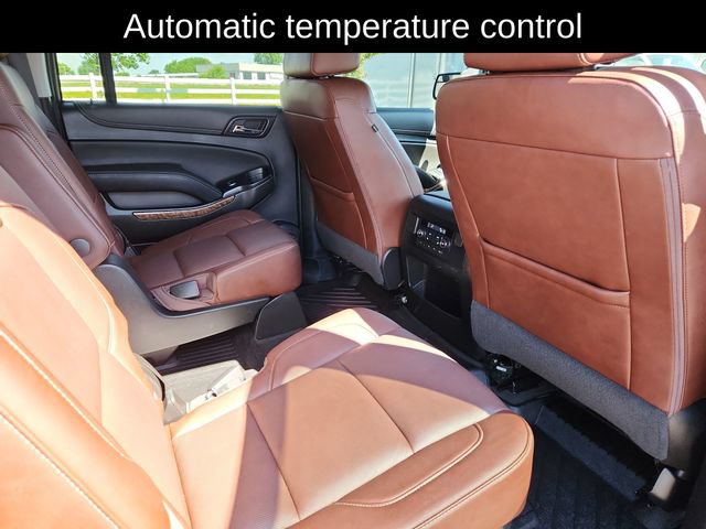 Used 2020 Chevrolet Suburban Premier w/ Premier Plus Edition AWD/4WD image 30