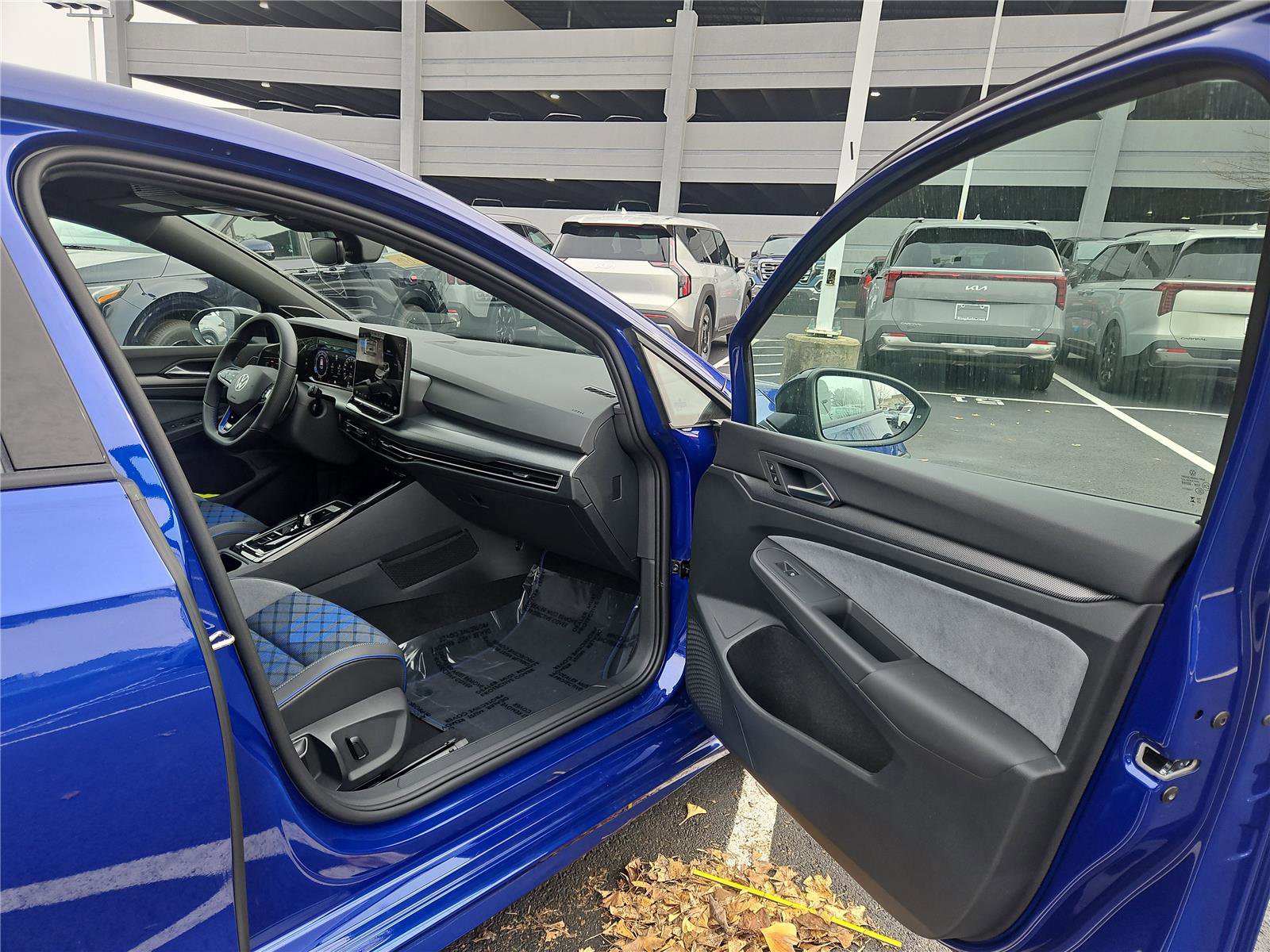 New 2026 Volkswagen Golf w/ Euro Style Package image 25