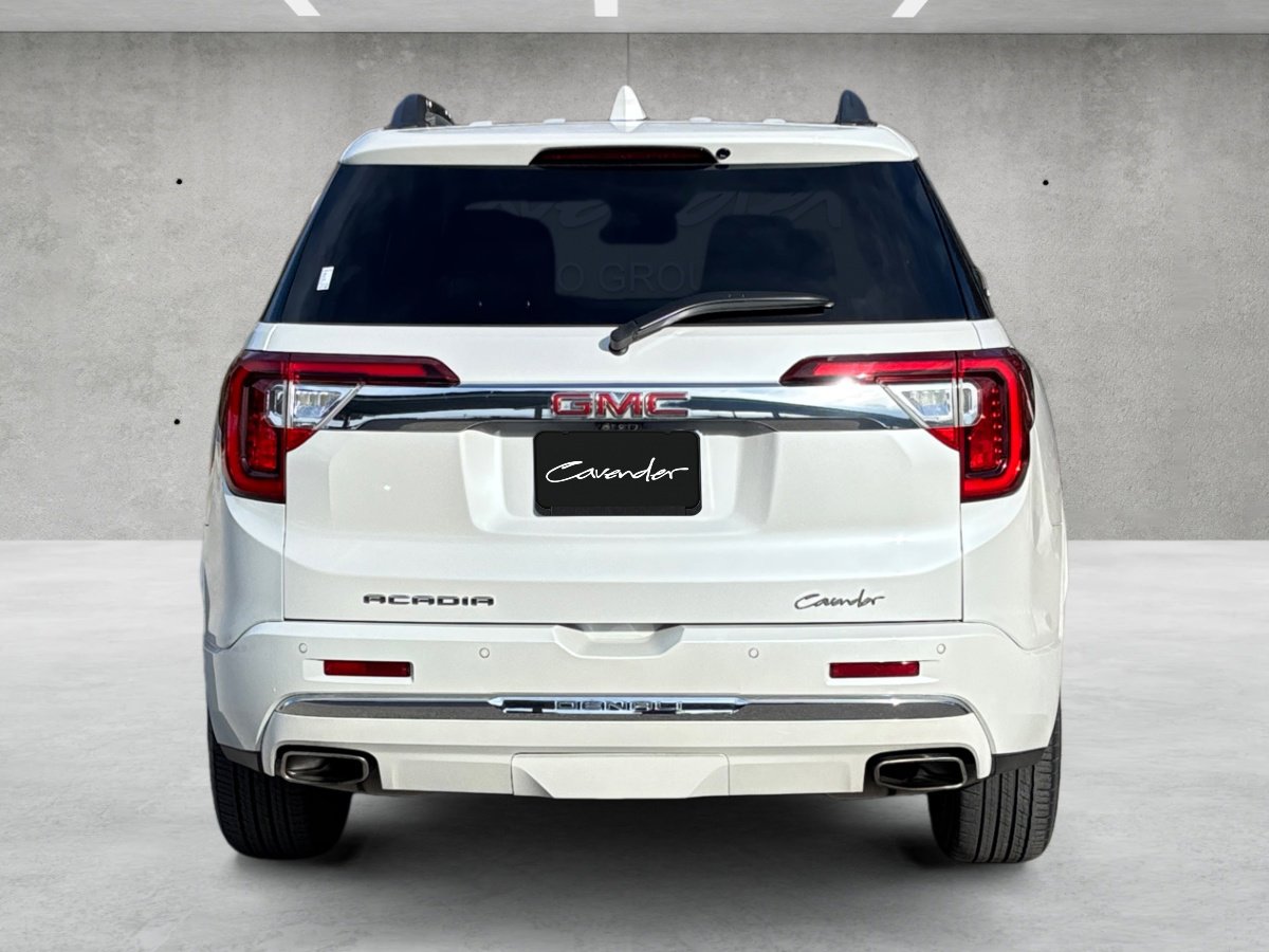 Used 2023 GMC Acadia Denali w/ Denali Ultimate Package image 17