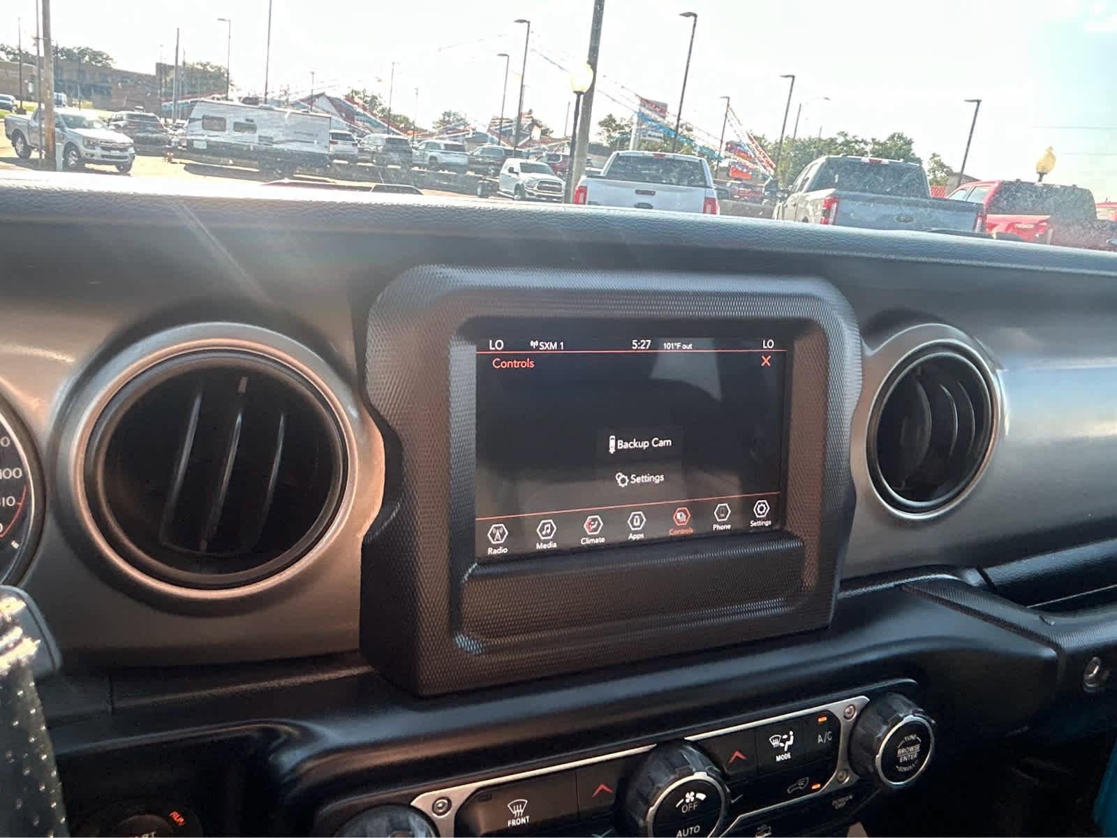 Used 2021 Jeep Wrangler Sport S image 30