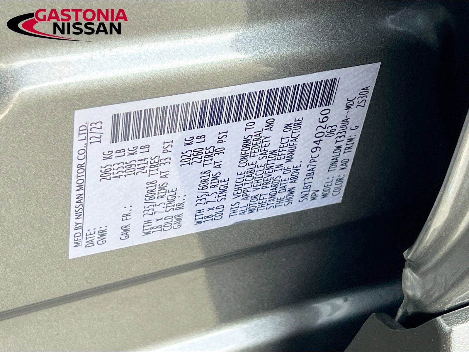 Used 2023 Nissan Rogue SV image 40