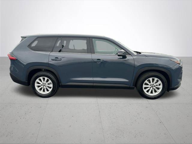 Certified 2025 Toyota Grand Highlander AWD image 7