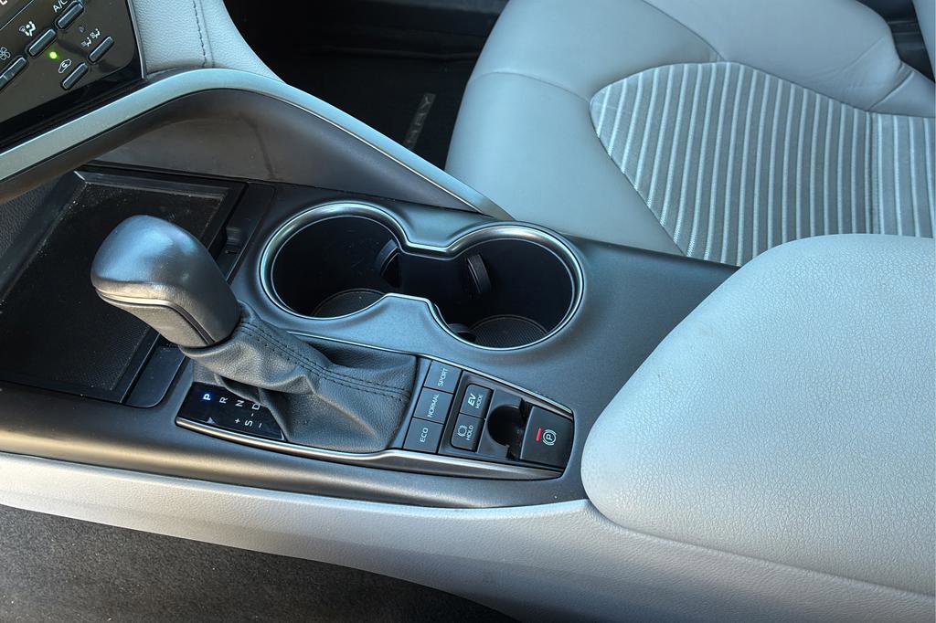 Used 2022 Toyota Camry SE image 22