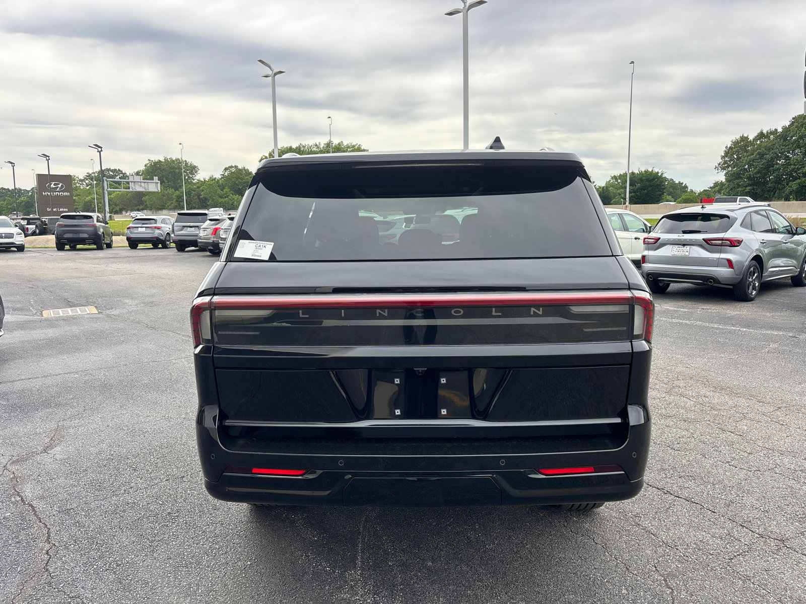 New 2026 Lincoln Navigator Reserve AWD/4WD image 6