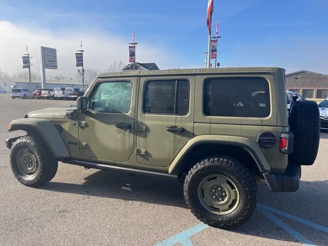 Used 2025 Jeep Wrangler Willys 4xe image 5