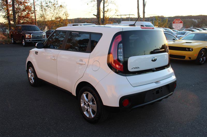 Used 2019 Kia Soul FWD image 5