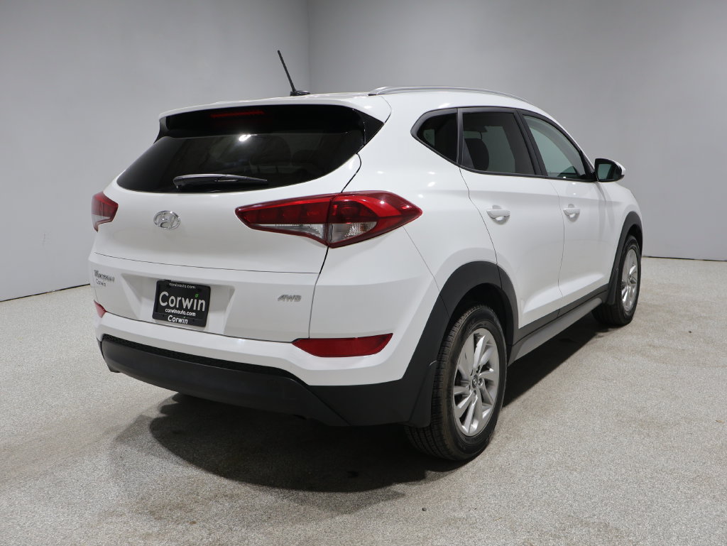 Used 2017 Hyundai Tucson SE w/ SE Popular Package 02 AWD/4WD image 2