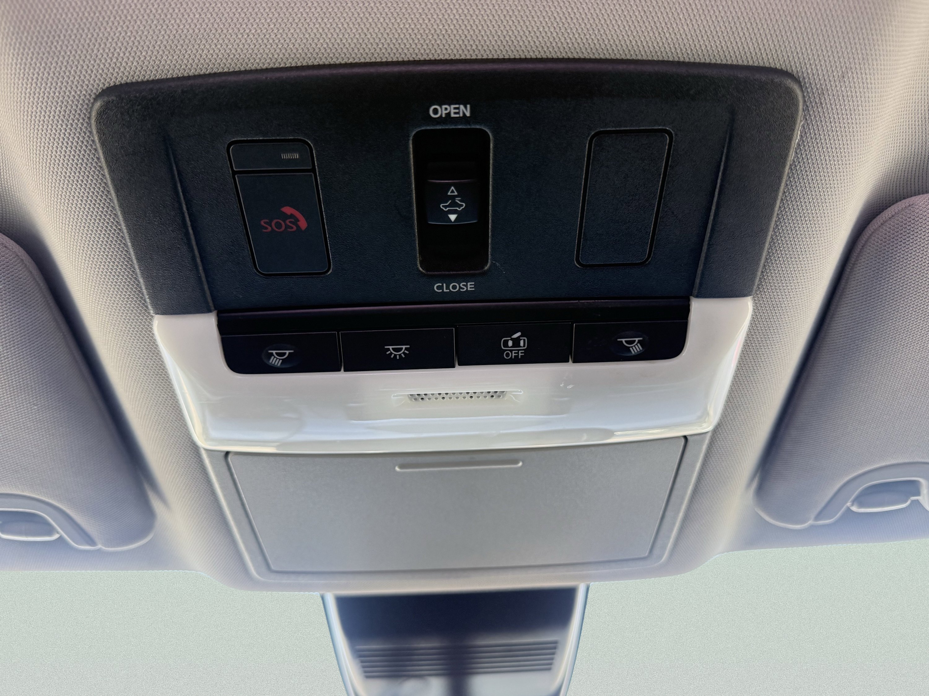 Used 2020 Nissan Altima 2.0 Platinum FWD image 58