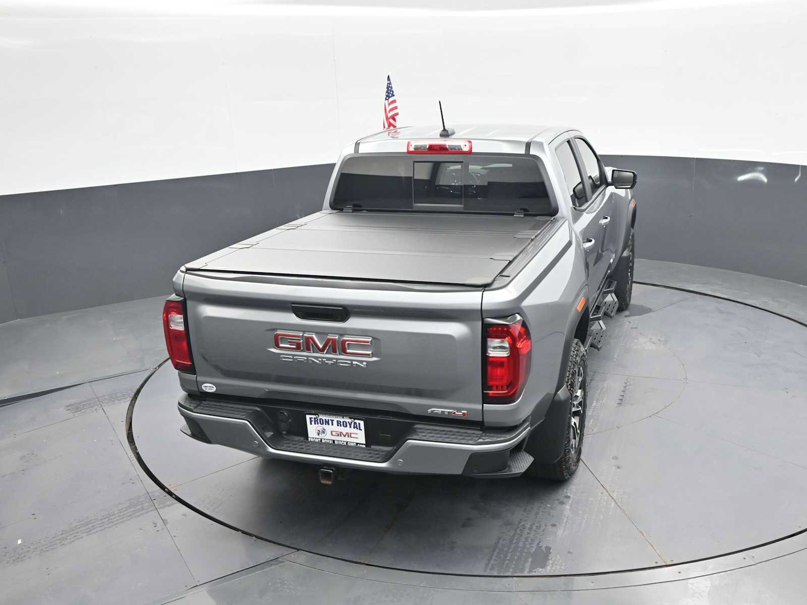 Used 2024 GMC Canyon AT4 w/ Technology Package AWD/4WD image 34