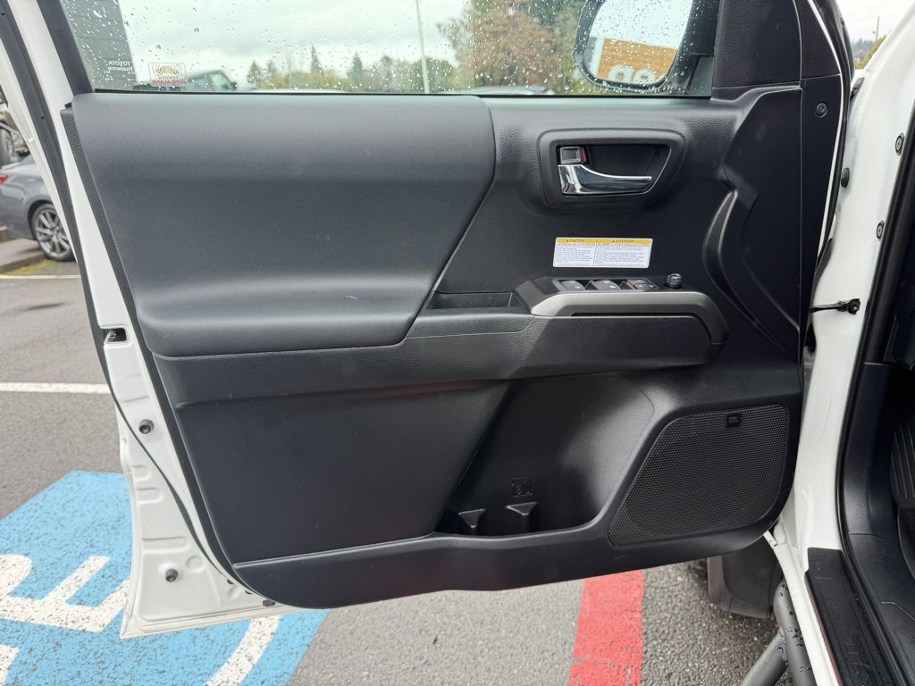 Used 2020 Toyota Tacoma TRD Off-Road w/ TRD Premium Off Road Package image 12