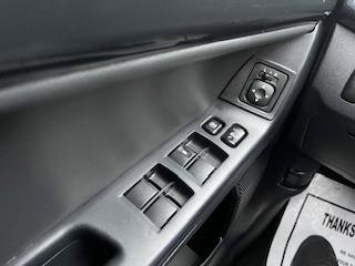 Used 2017 Mitsubishi Lancer ES FWD image 23