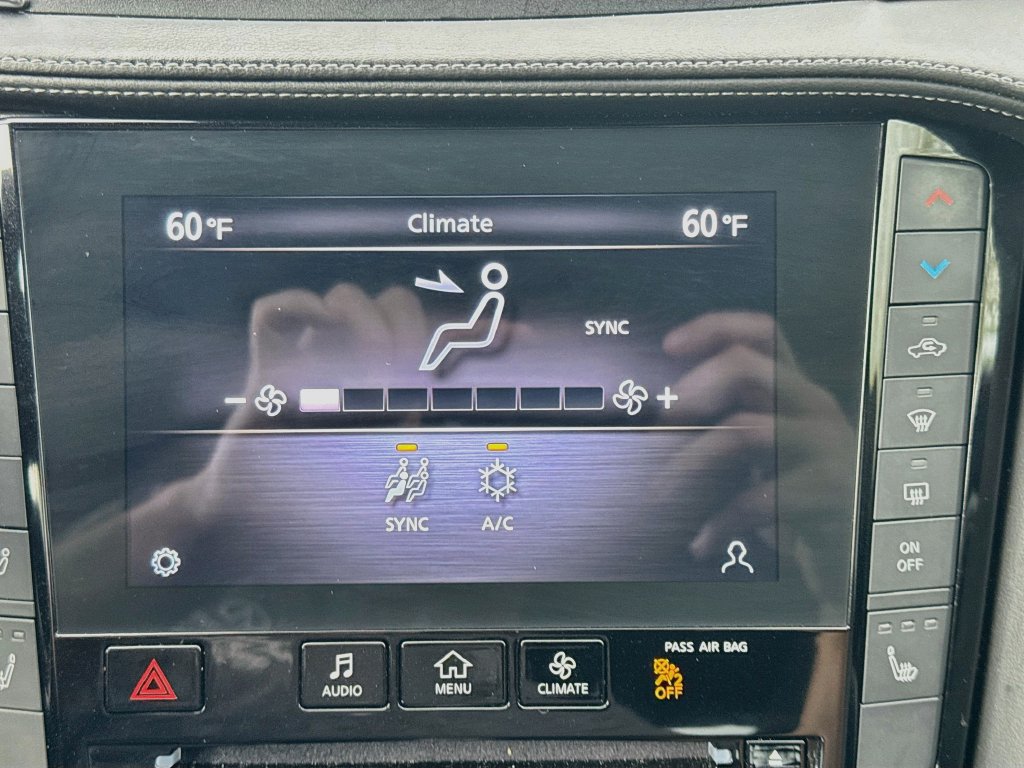 Certified 2023 INFINITI QX55 Luxe w/ Cargo Package AWD/4WD image 16