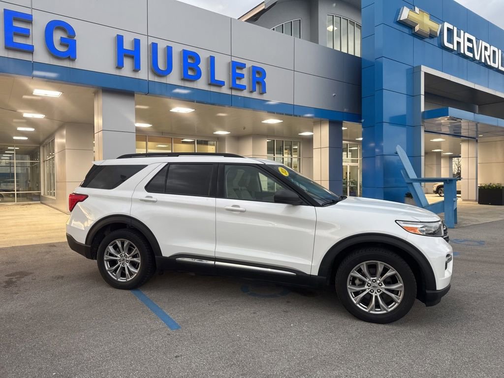 Used 2020 Ford Explorer XLT w/ Equipment Group 202A image 21