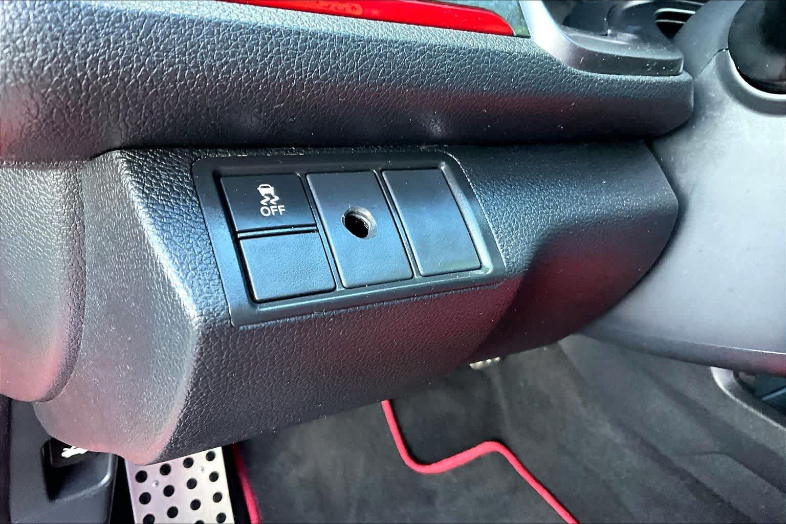 Used 2018 Honda Civic Type R image 32