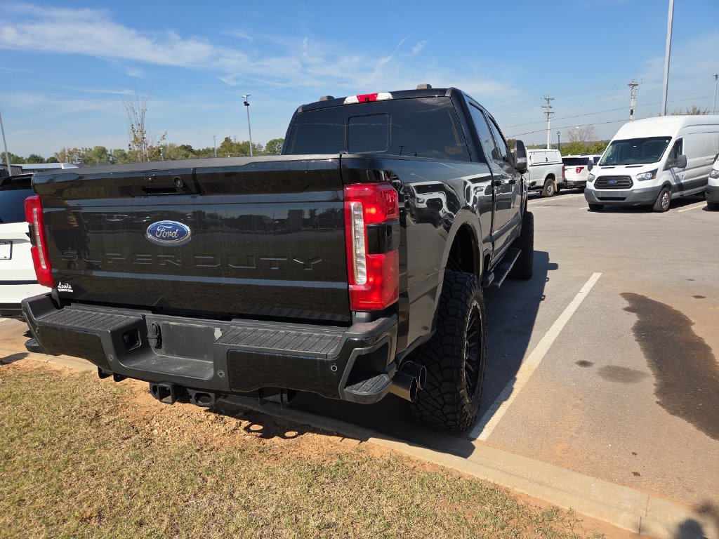 Used 2023 Ford F250 Lariat w/ Sport Appearance Package AWD/4WD image 3