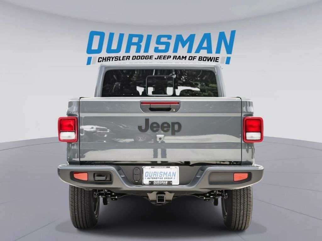 New 2025 Jeep Gladiator Sport AWD/4WD image 5