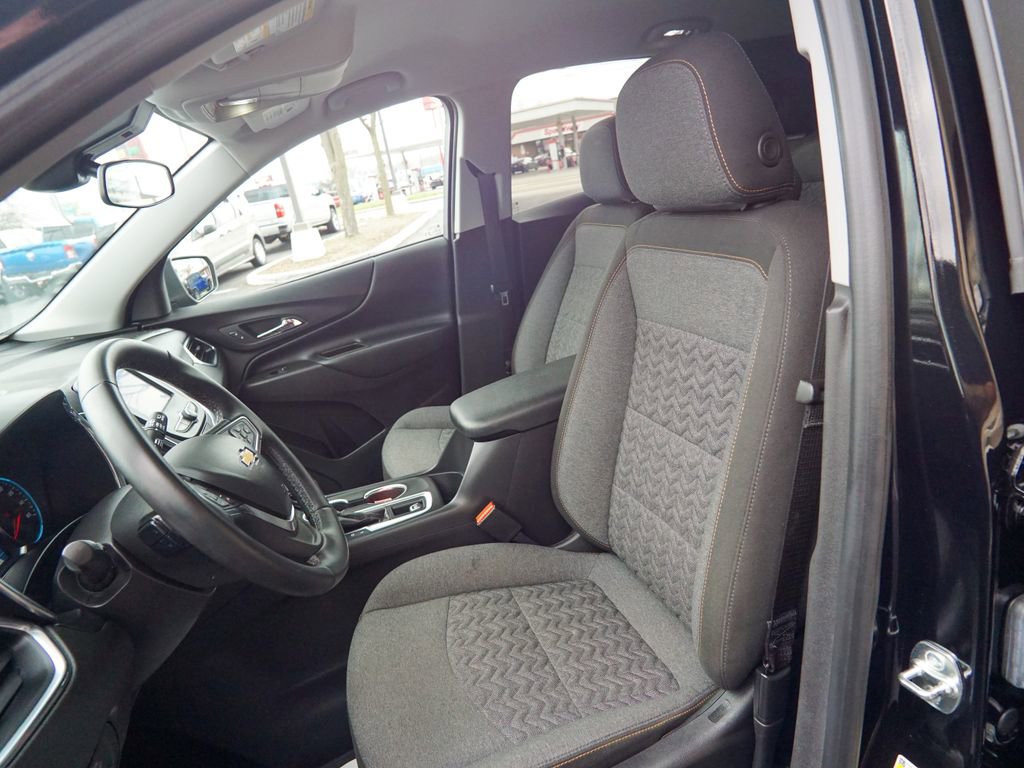 Used 2024 Chevrolet Equinox LT image 20