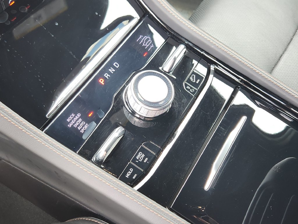 Used 2022 Jeep Grand Cherokee Summit AWD/4WD image 19