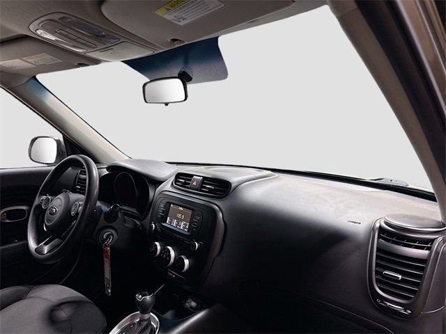 Used 2017 Kia Soul image 27