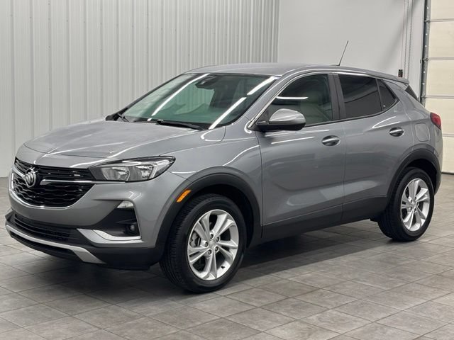Used 2023 Buick Encore GX Preferred w/ Cold Weather Comfort Package FWD image 5