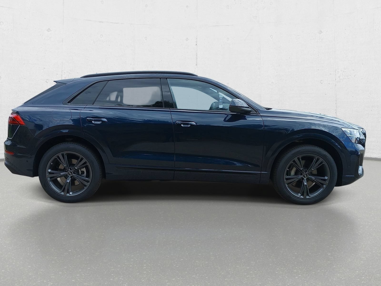 New 2026 Audi Q8 Premium AWD/4WD image 4