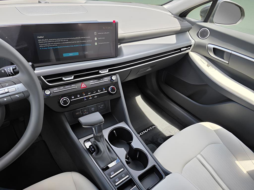 New 2026 Hyundai Sonata SE FWD image 17