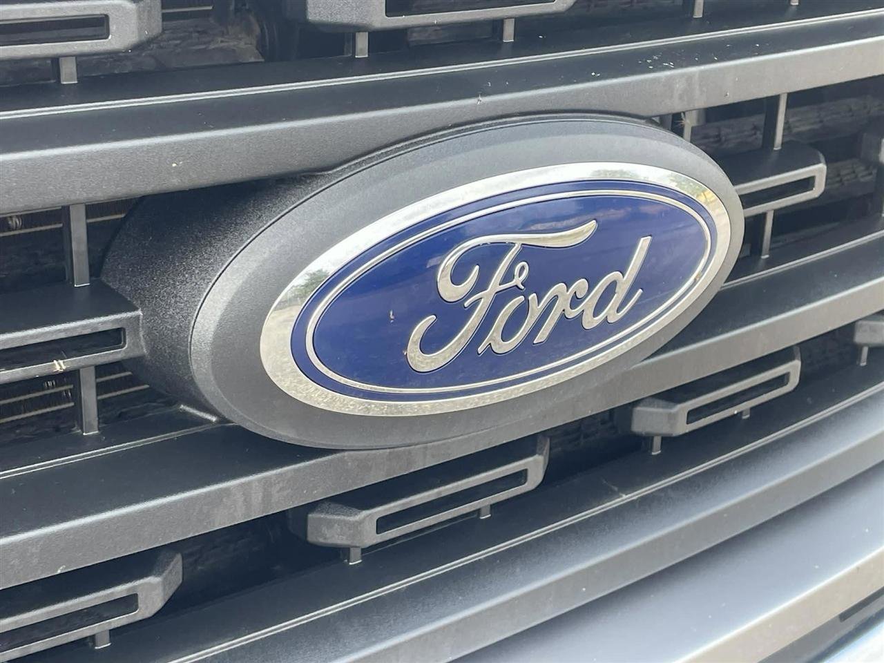 Used 2023 Ford F150 XL w/ XL Chrome Appearance Package image 4