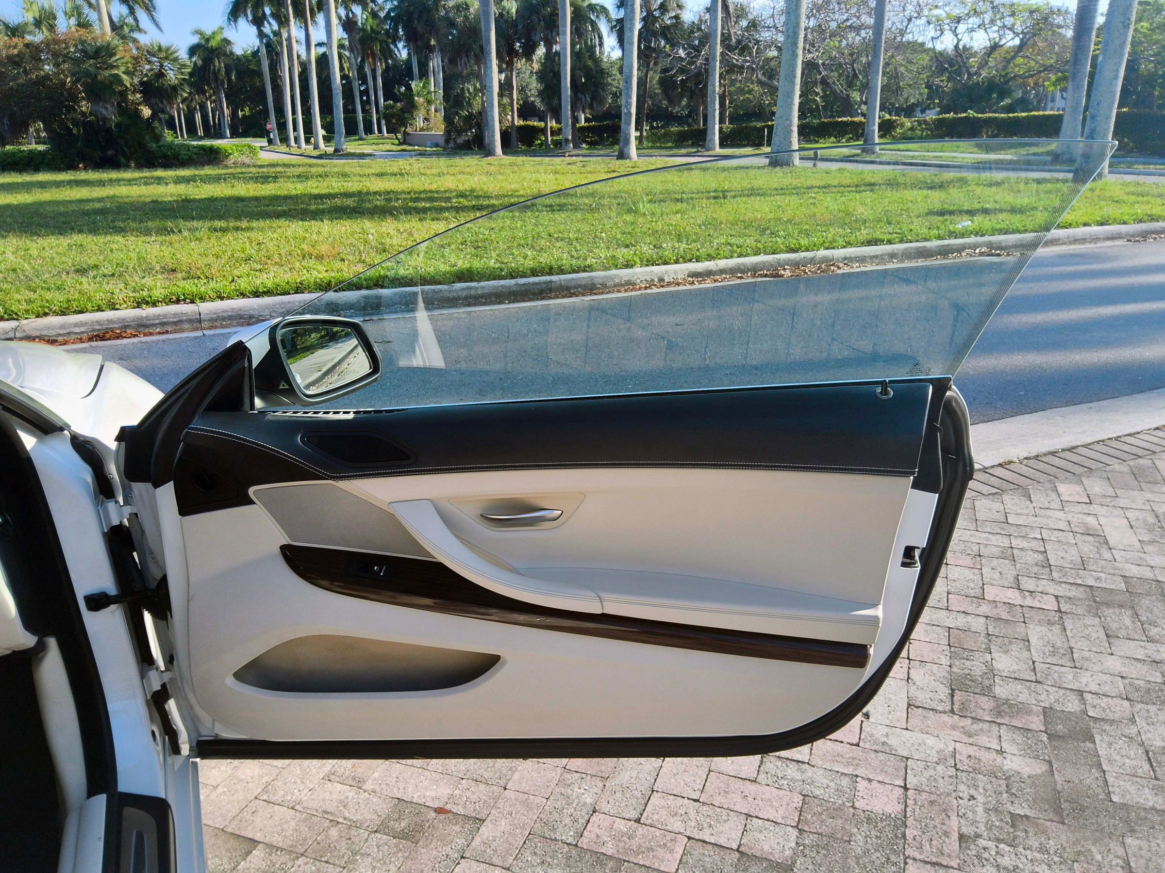 Used 2016 BMW 640i xDrive Convertible AWD/4WD image 46