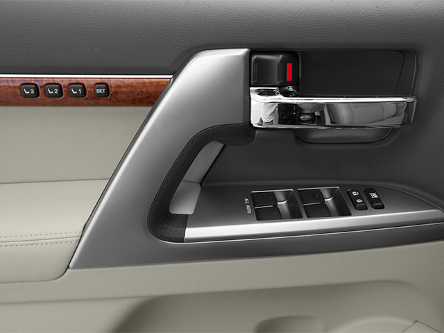 Used 2014 Toyota Land Cruiser AWD/4WD image 19