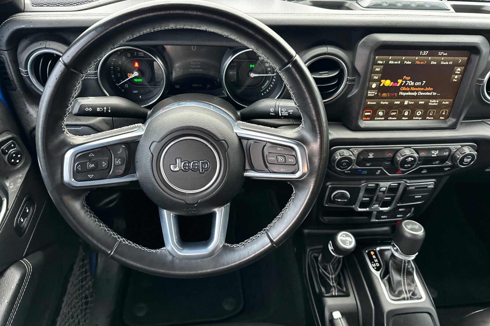 Used 2022 Jeep Wrangler Unlimited Sahara image 15