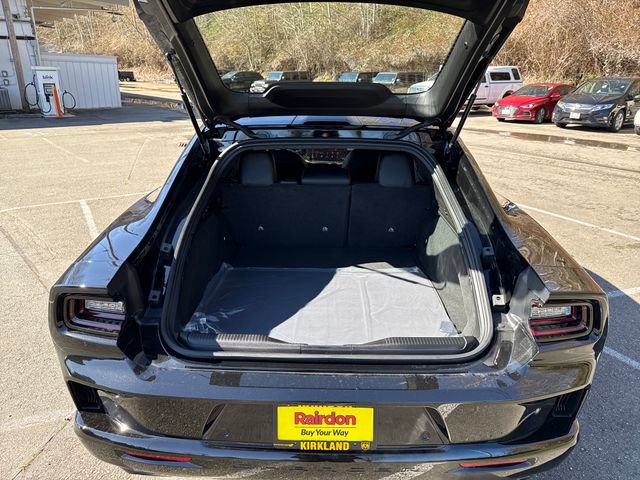 New 2026 Dodge Charger R/T w/ Driver Convenience Group AWD/4WD image 12