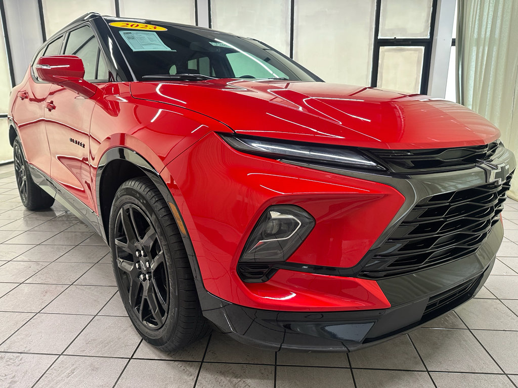Certified 2023 Chevrolet Blazer RS w/ Enhanced Convenience Package image 2