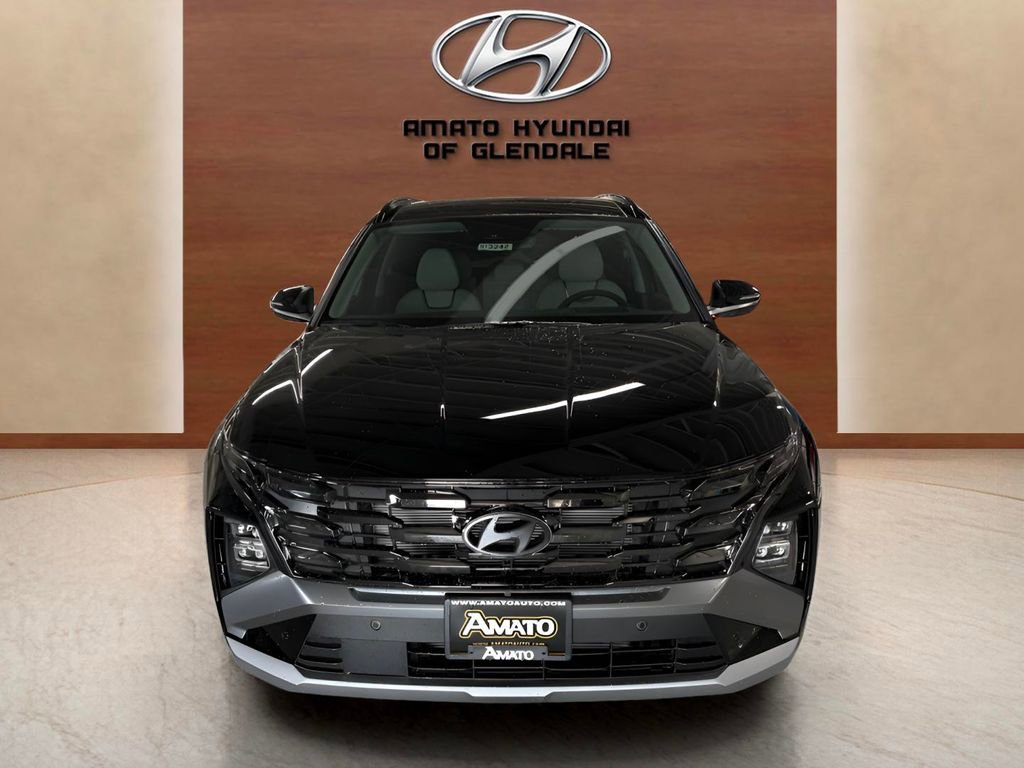 Certified 2025 Hyundai Tucson Limited AWD/4WD image 9