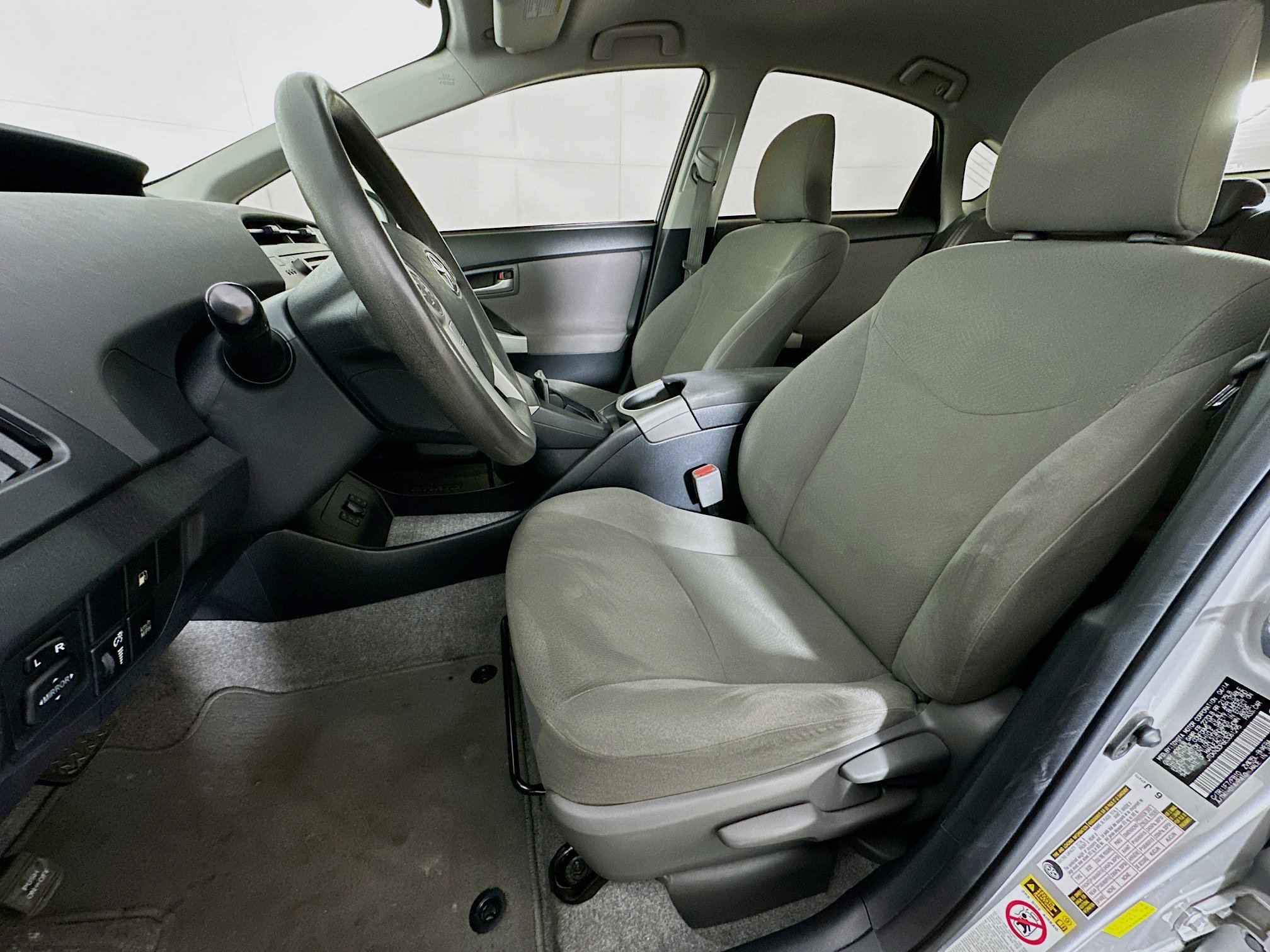 Used 2014 Toyota Prius Prime Plug-In Hybrid image 13