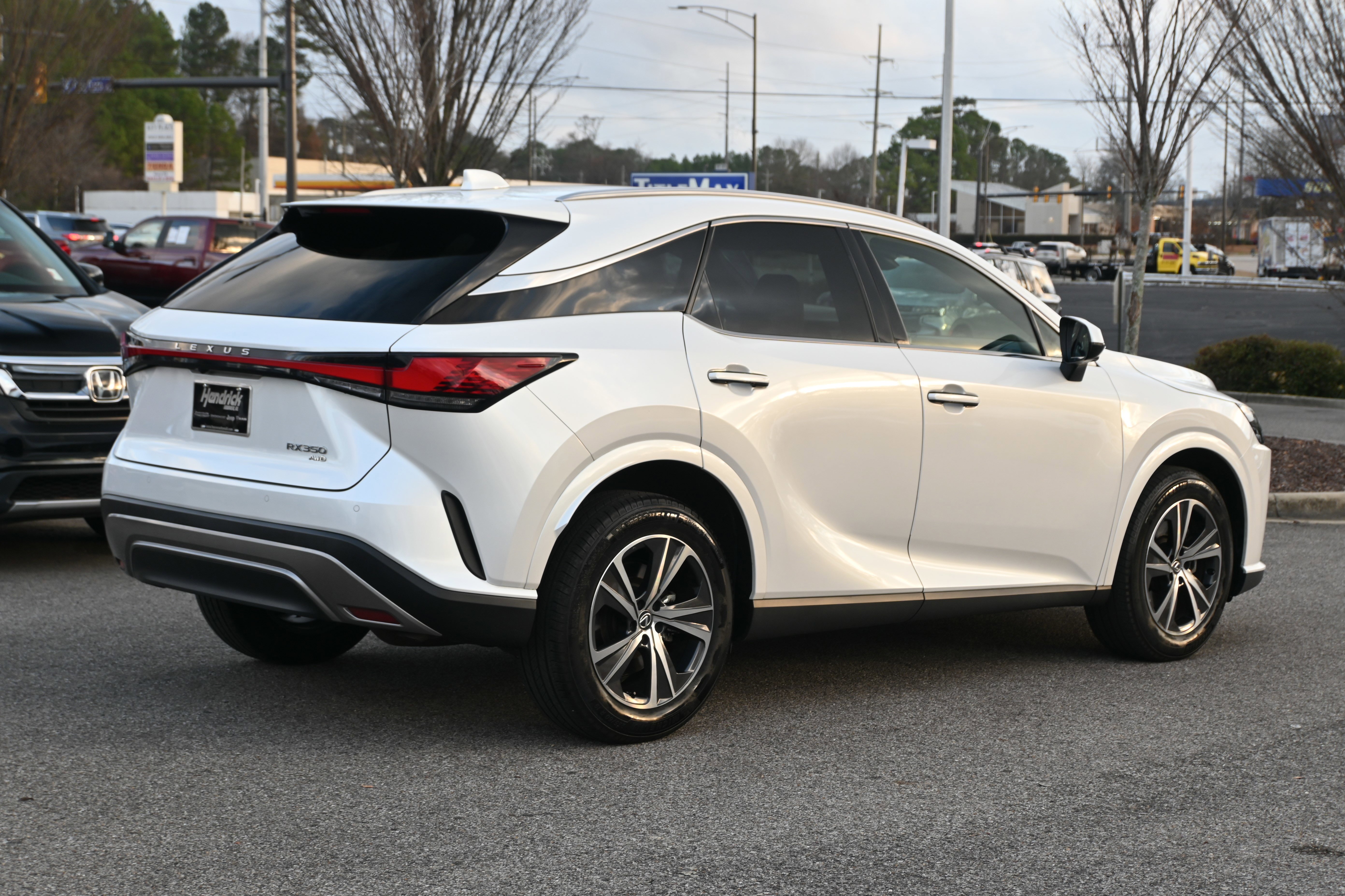 Used 2024 Lexus RX 350 Premium w/ Convenience Package image 16