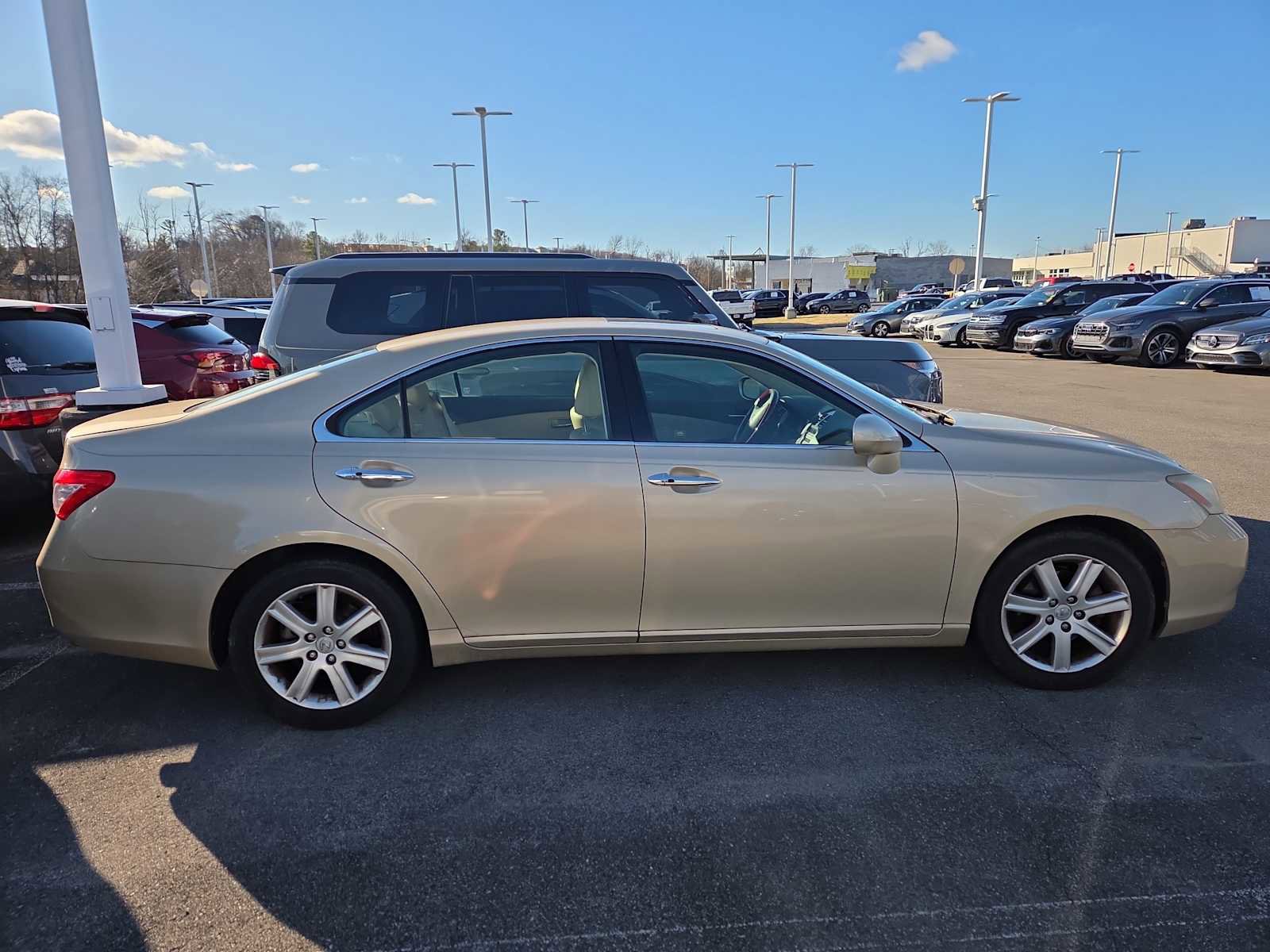 Used 2009 Lexus ES 350 image 4