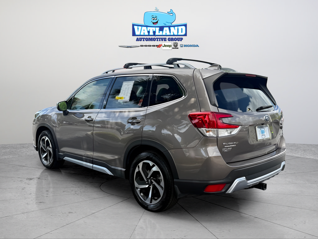 Used 2023 Subaru Forester Touring AWD/4WD image 3