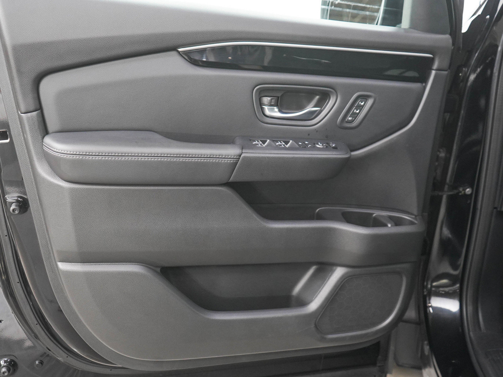 Used 2023 Honda Pilot EX-L image 19