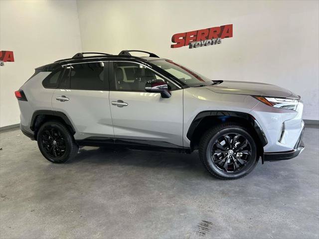 Certified 2025 Toyota RAV4 XSE AWD/4WD image 2