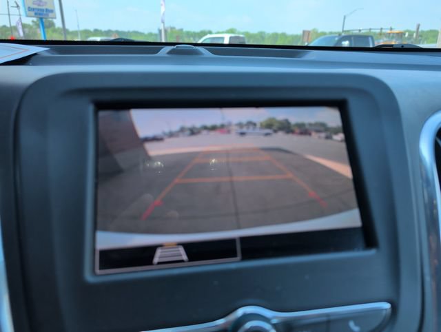 Used 2023 Chevrolet Equinox LS FWD image 19