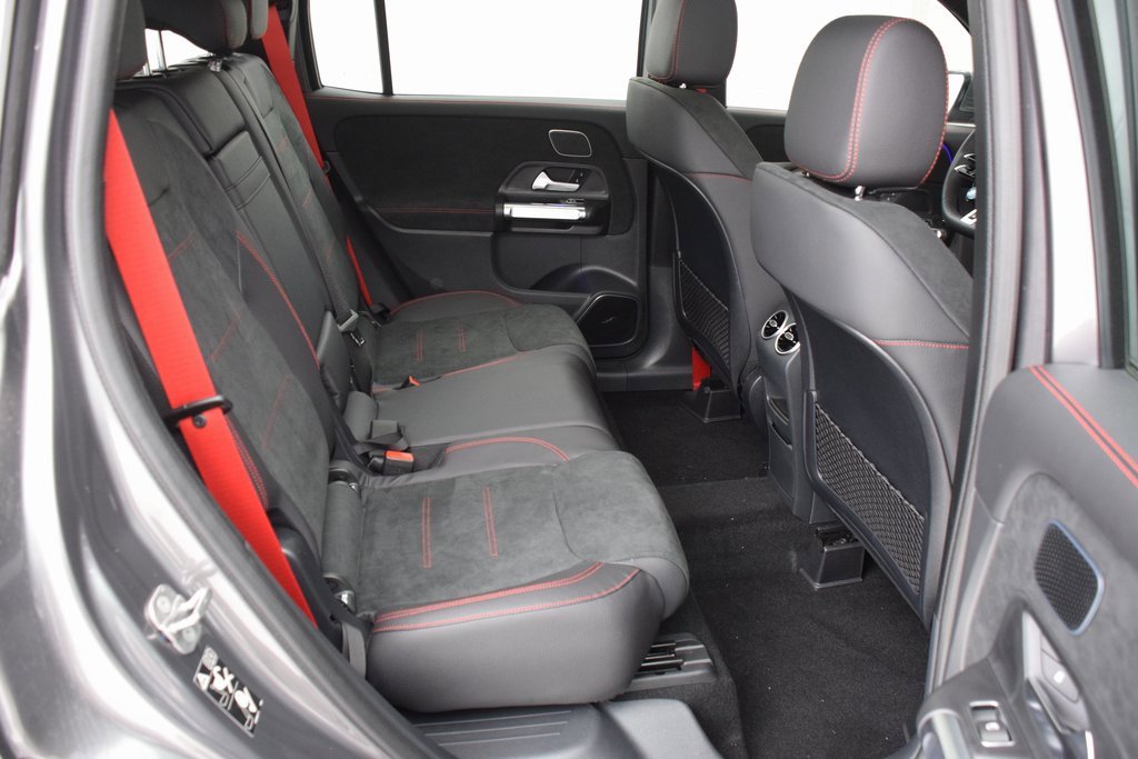 New 2025 Mercedes-Benz GLB 35 AMG 4MATIC image 16