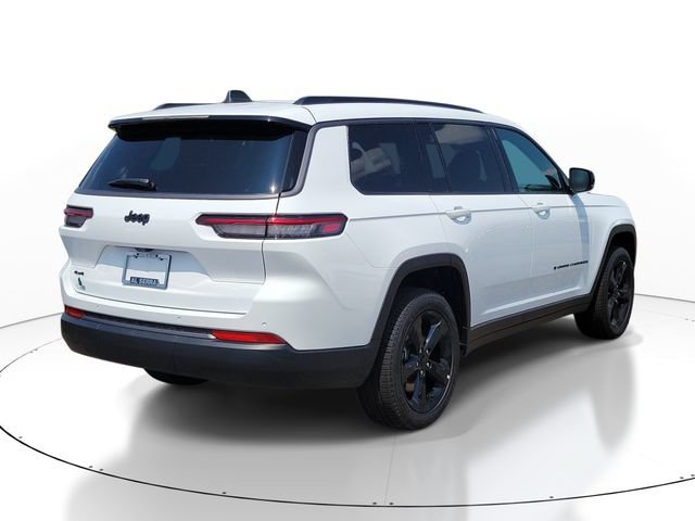 New 2026 Jeep Grand Cherokee L Limited w/ Limited Altitude Package AWD/4WD image 4