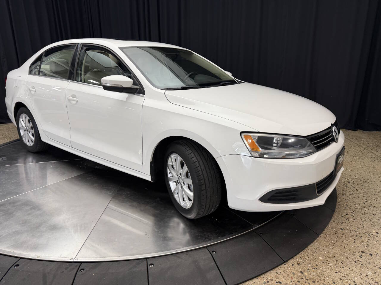 Used 2014 Volkswagen Jetta SE FWD image 11